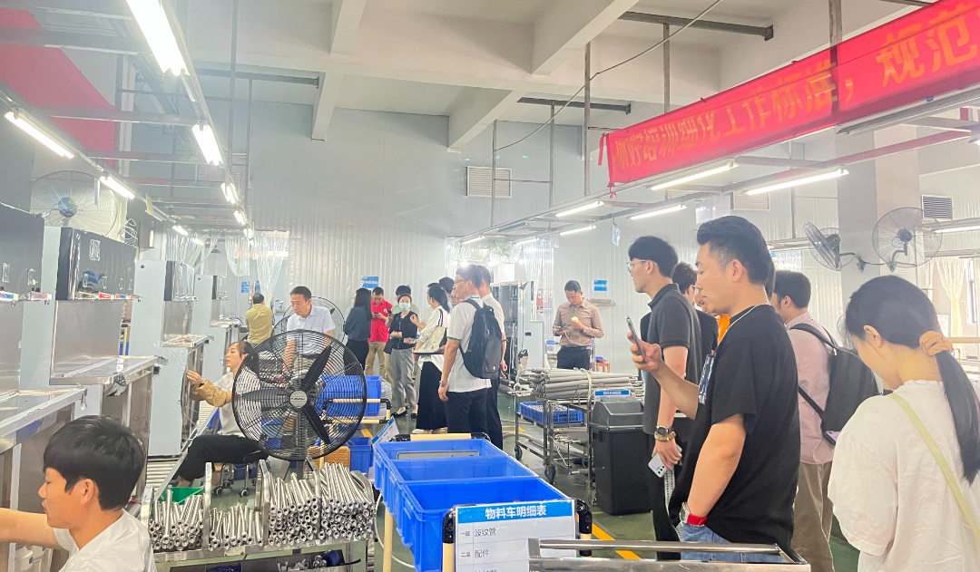 d5eeb126f54c717c9ba60f503d53348c d5eeb126f54c717c9ba60f503d53348c